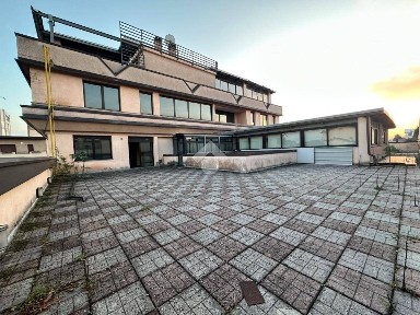 Lissone, Viale Martiri delle Libertà, 4