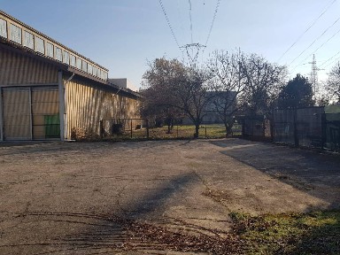 Capannone in Vendita
