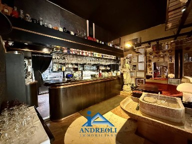 Bar in Affitto