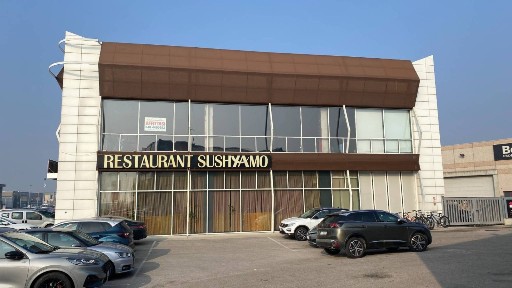 Locale commerciale in Affitto