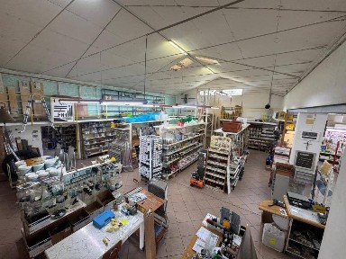 Locale commerciale in Affitto