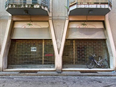Locale commerciale in Affitto