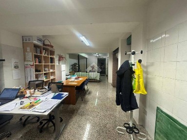 Locale commerciale in Affitto