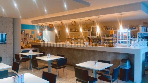 Locale commerciale in Affitto