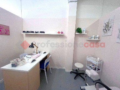 Locale commerciale in Affitto