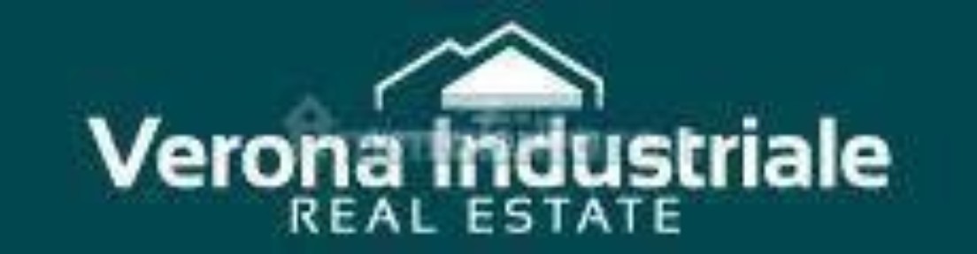 Locale commerciale in Affitto