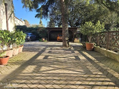 Casale Località Riccio, Cortona