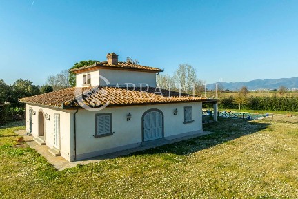 Casale Case Sparse Burcinella 10, Fratta Santa Caterina, Cortona