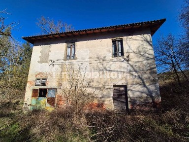 Casa colonica via frazione Tasso 800, Terranuova Bracciolini