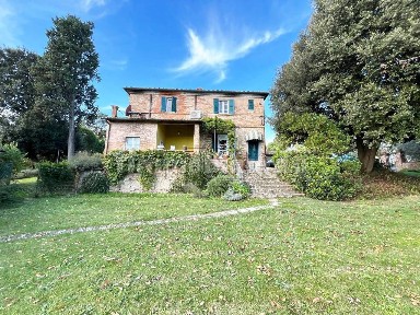 Rustico Foiano della Chiana, Centro, Foiano della Chiana