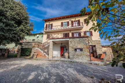 Rustico Strada Provinciale del Trasimeno, Cortona