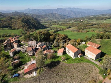 Casale Località Petrella, Sestino