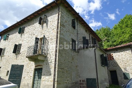 Casale Strada Comunale di Garliano 31, Castel San Niccolò