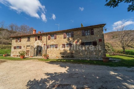 Rustico loc pulicciano, Pulicciano, Castelfranco Piandisco