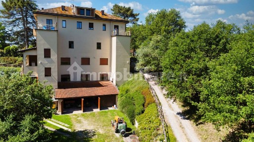 Terranuova Bracciolini, Frazione Castiglione Ubertini