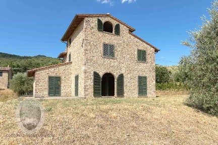 Cortona, Case Sparse Pergaccio