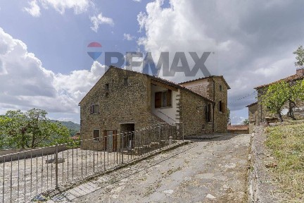 Rustico Località Sant\'Agata alle Terrine snc, Palazzo del Pero, Arezzo