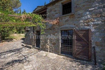 Cortona, Case Sparse Torreone
