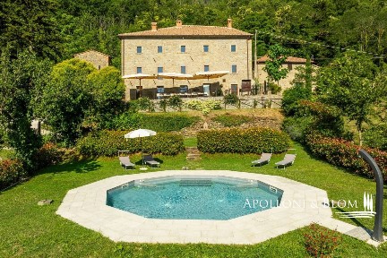 Cortona, case sparse teverina, 14