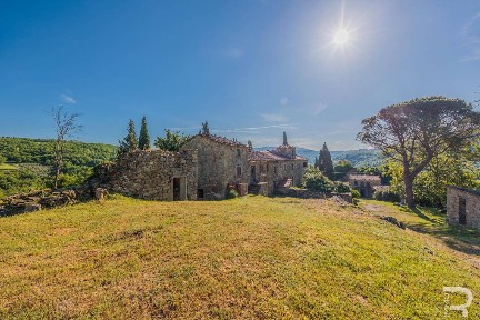 Rustico Strada Provinciale Valdarno Casentinese, Centro, Talla