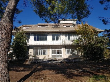 Maltignano, Viale Abruzzi, 25