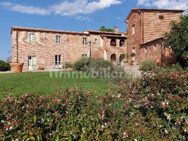 Rustico, ottimo stato, 600 m², Foiano della Chiana