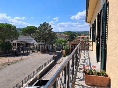 Casa colonica via del Rosario, Lucignano