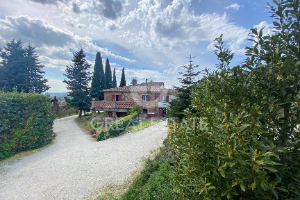 Casale via delle Carbonaie, Centro, Castiglion Fiorentino