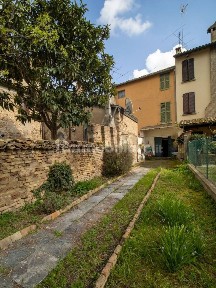 Ravenna, Centro Storico, Via Cura