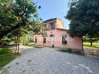 Bagnacavallo, Carraia Zorli, 5