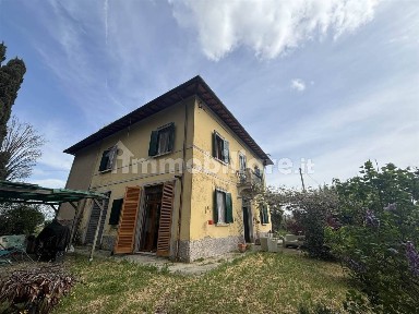 Rustico, ottimo stato, 220 m², Frazioni Collinari, Montevarchi