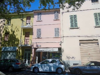 Faenza, Via Camillo Benso di Cavour, 15