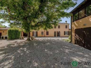Ravenna, Roncalceci - Longana, Via Ragone, 32
