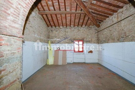 Casa colonica Località Sitorni, Ceciliano, Arezzo