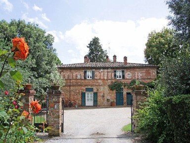 Rustico via del Duca, Foiano della Chiana