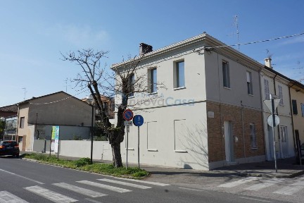 Terratetto unifamiliare via Monte Grappa 2, Borgo Nuovo - Ospedale, Ravenna