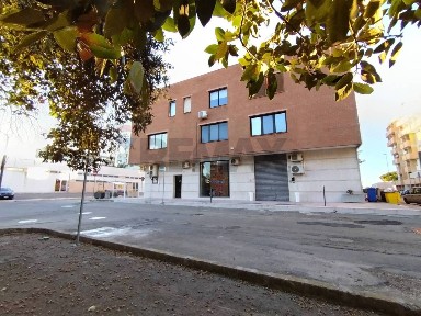 Attico ottimo stato, 426 m², Stadio, Lecce