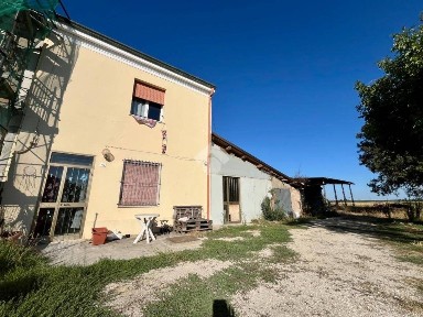 Ravenna, Roncalceci - Longana, Via Sauro Babini, 174