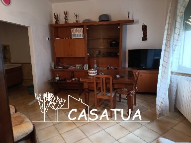 Terratetto unifamiliare 165 m², da ristrutturare, Massa Lombarda