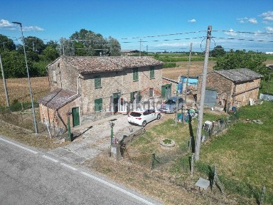 Ravenna, Roncalceci - Longana, Via Ramona 26