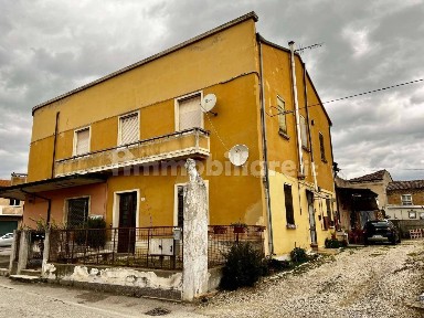 Lugo, Via Stradone Bentivoglio, 1