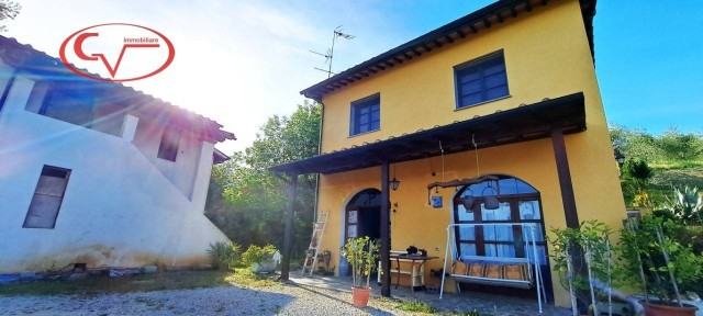 Casa colonica via Montecarlo, San Giovanni Valdarno