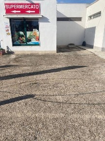 Supermercato in Vendita