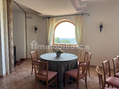 Fasano, Viale del Minareto, 53