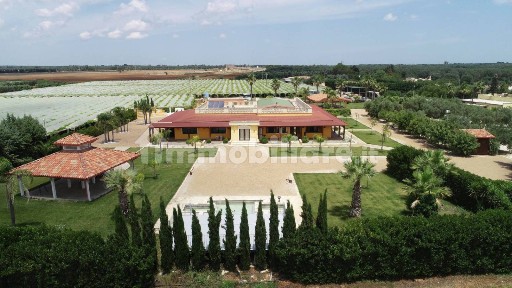 Agriturismo in Vendita