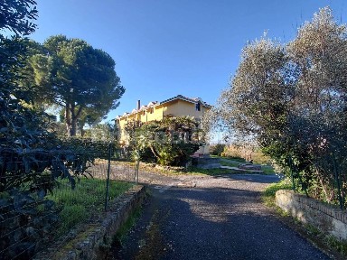 Mansarda Strada Poggi 111, Piani, Torrazza, Imperia