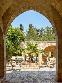 Hotel in Vendita