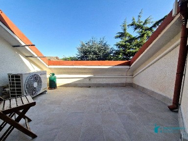 Attico ottimo stato, 69 m², Centro, Bordighera
