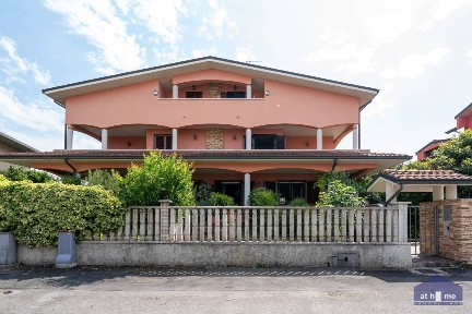 Villa bifamiliare via Tonale 15, Centro, Brugherio