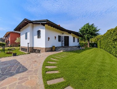 Villa unifamiliare via Roma 78, Cavenago di Brianza